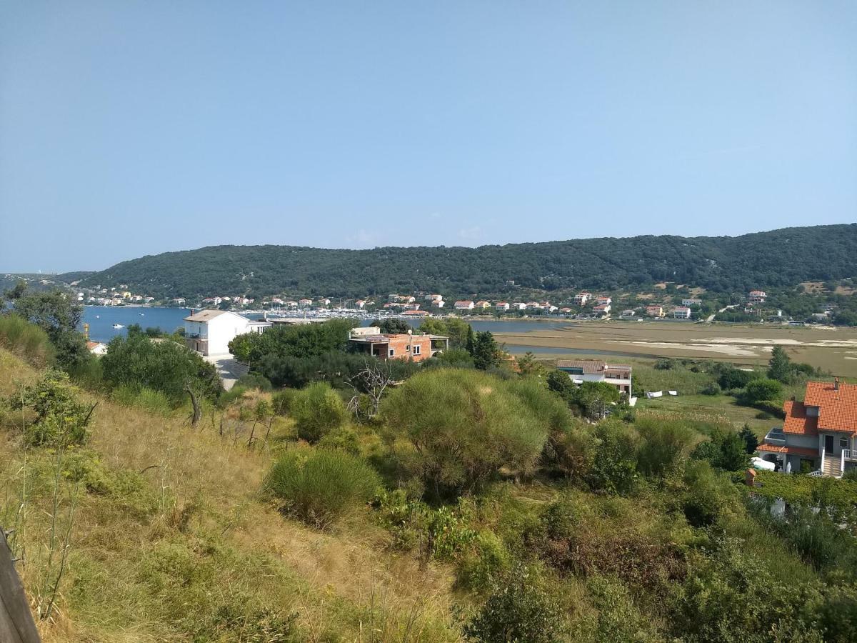 Apartman Tariba Supetarska Draga Esterno foto